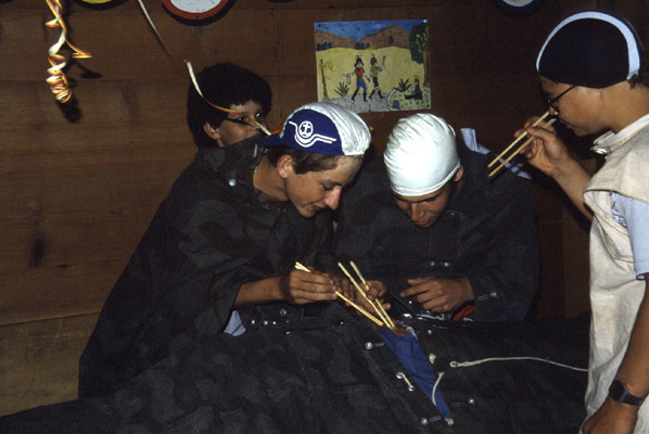19sola85.jpg